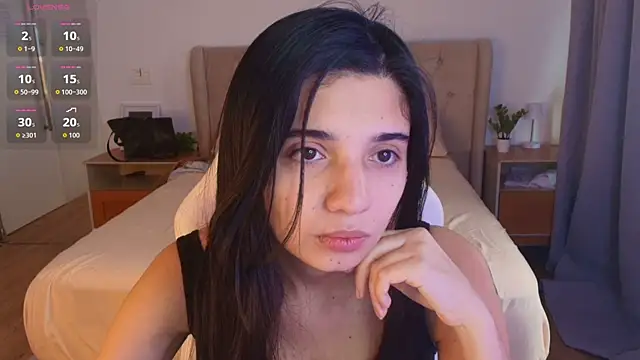 Rose Desiree online show from July 14, 11:15 am