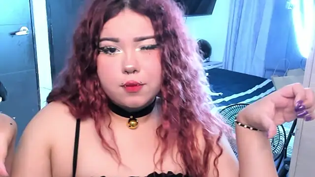 SusanMonroee online show from June 17, 7:32 am