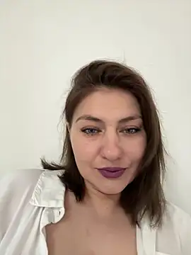 babyella13 online show from June 29, 11:54 am
