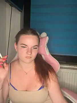 SecretSarah online show from May 30, 3:31 pm