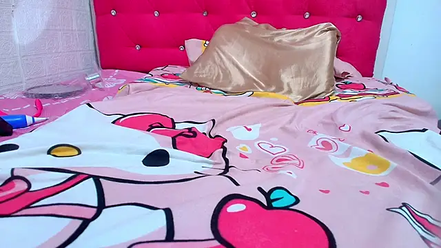 cutesofia234 online show from June 16, 3:18 am