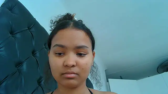 indianaphrodite1 online show from July 11, 7:52 am