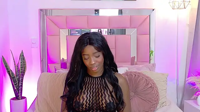 Nia Williams online show from July 12, 12:28 pm