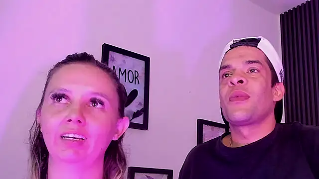Mia and Erick online show from June 11, 4:09 am