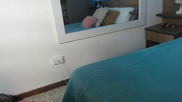 ValentinaGreyy online show from June 6, 10:16 pm
