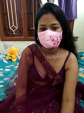 Tamildreamgurl online show from June 2, 12:28 pm