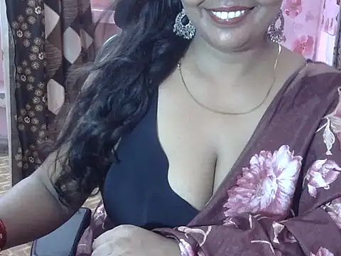 PRIYANKA 023 online show from June 27, 6:03 am