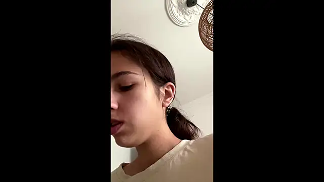 SindyKay online show from June 16, 5:08 am