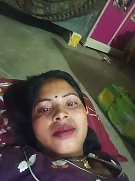 KRITIKA01990 online show from June 30, 6:40 pm