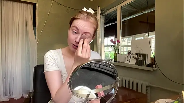 LollyAngel online show from June 9, 4:17 pm