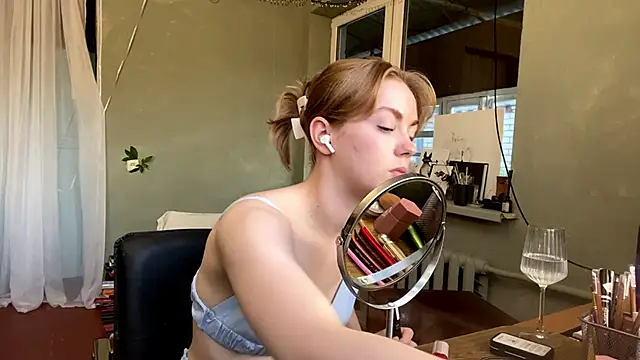 LollyAngel online show from June 7, 4:47 pm