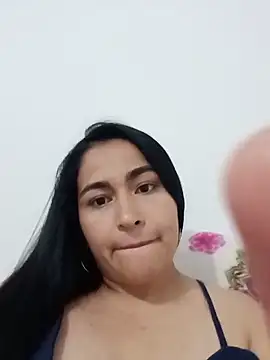 Carolina Velez pm online show from June 9, 3:50 am