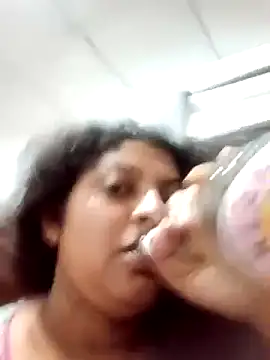 officequeen online show from June 11, 5:54 pm