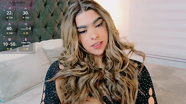 Snapshot of Scarlethvhonparker chatting on November 2, 12:36 am Scarlethvhonparker online show from November 2, 12:36 am