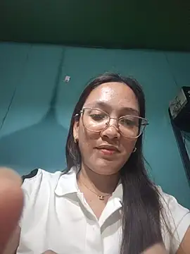 Hazel 28 online show from June 14, 9:20 am