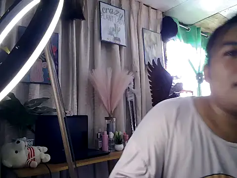 ur fairy cocktail online show from June 17, 6:48 am