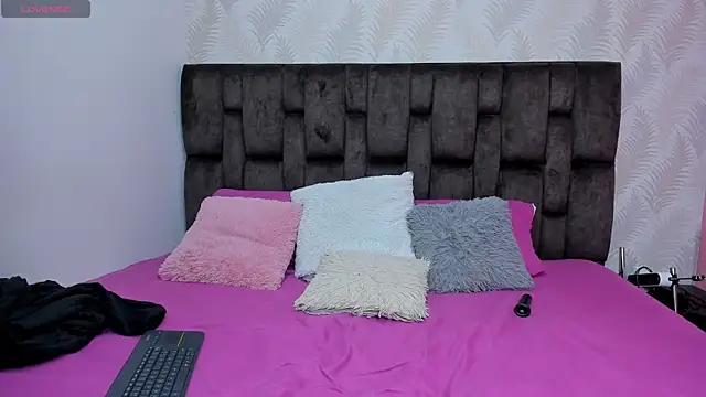 AnahiTorres online show from June 26, 1:01 pm
