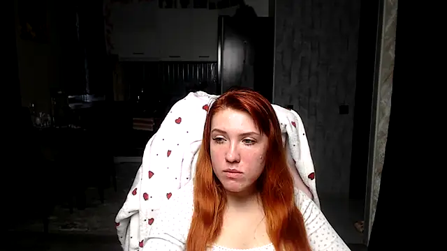 Reginasmilee online show from March 19, 1:59 pm