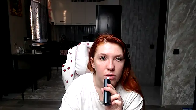 Reginasmilee online show from March 22, 3:07 pm