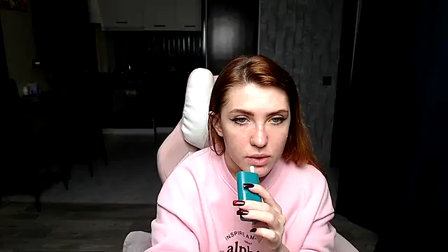 Reginasmilee online show from November 29, 5:33 am