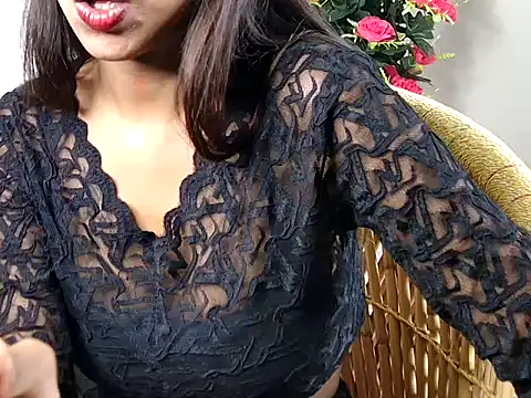 Naina Baby01 online show from June 24, 7:57 pm