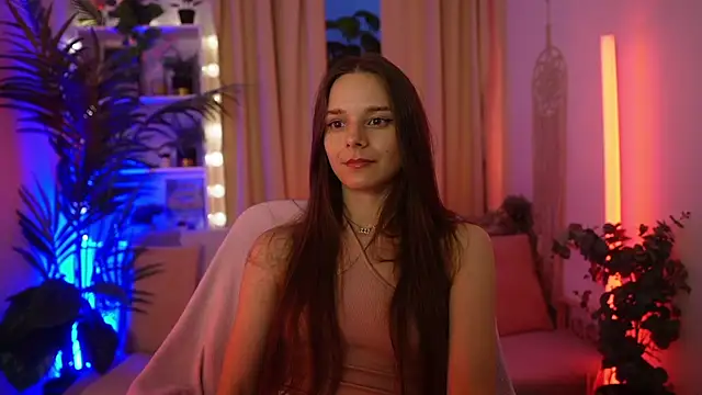 Anna Leah  online show from June 25, 7:04 pm