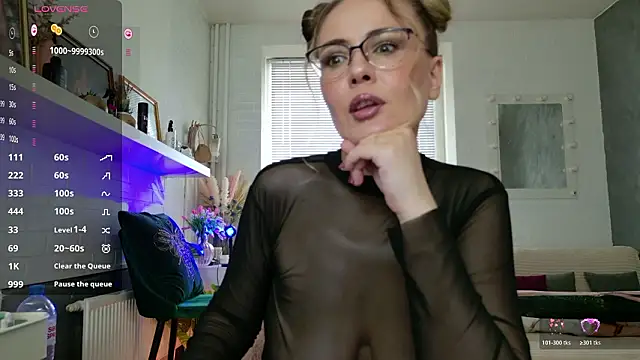 BeautyeyesLovely online show from February 21, 7:20 am