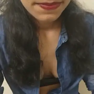 sezzling simran  online show from July 2, 1:16 am