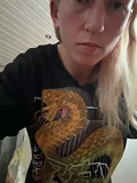 DarkAngell69 online show from June 28, 4:35 pm