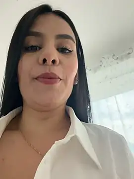 PamelaCosta online show from July 19, 2:30 pm