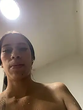aurorarusso1 online show from July 9, 1:08 am