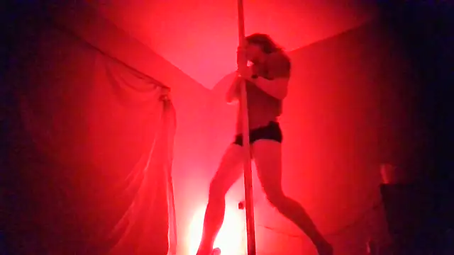 starpole11 online show from July 5, 9:53 pm