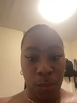 selina paris online show from July 13, 2:45 am
