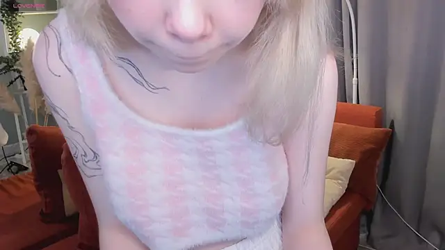 Poison flowers online show from July 23, 12:57 pm
