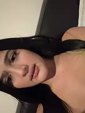 chloe beyonce online show from July 17, 3:00 am