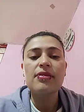 Belle-Eva online show from July 22, 12:39 pm