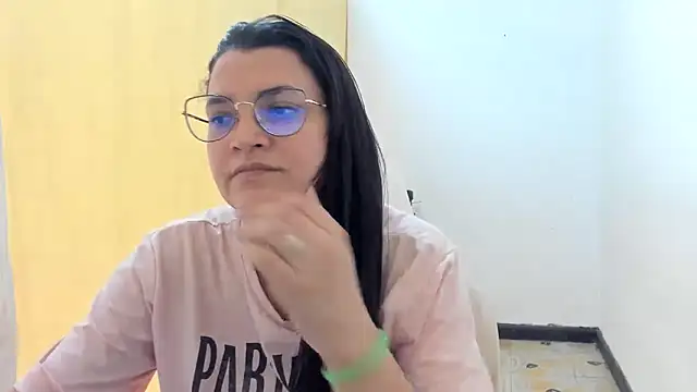 MARILYN GARCIA online show from October 25, 4:36 pm