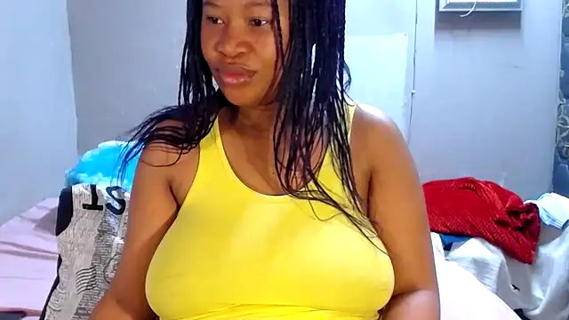 Snapshot of BigAreola26 chatting on September 28, 4:19 am BigAreola26 online show from September 28, 4:19 am
