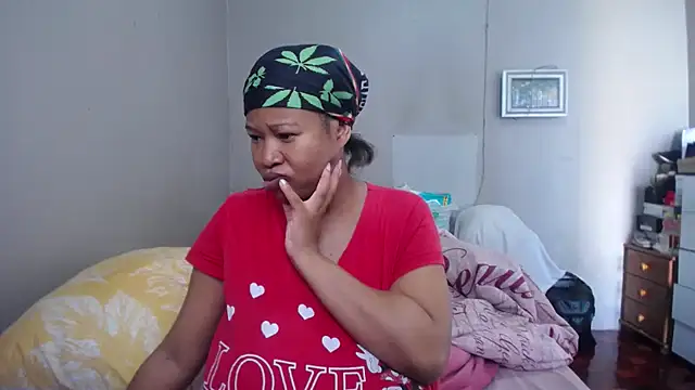 BigAreola26 online show from December 3, 12:40 pm