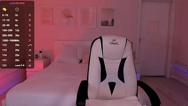 DakotaMabs online show from April 10, 12:11 pm