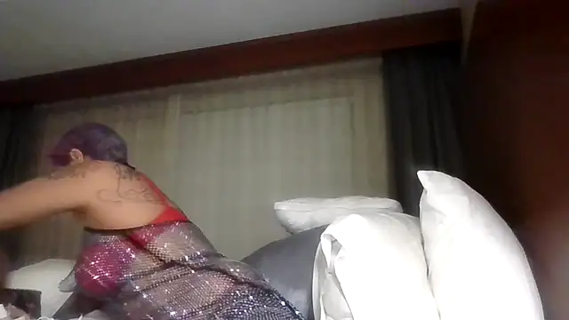 JasmineSkkyXxX online show from January 17, 12:40 am