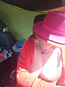 MucMilf59 online show from April 1, 2:36 pm