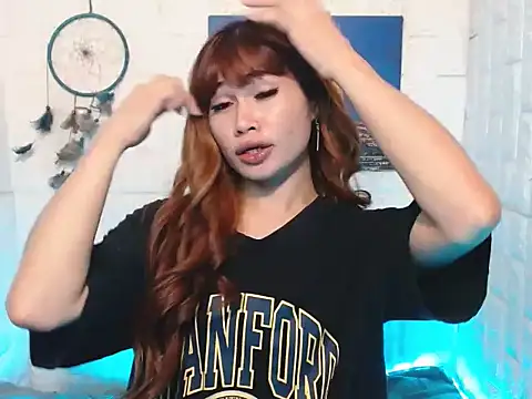 urasian shirley21 online show from February 4, 6:55 pm