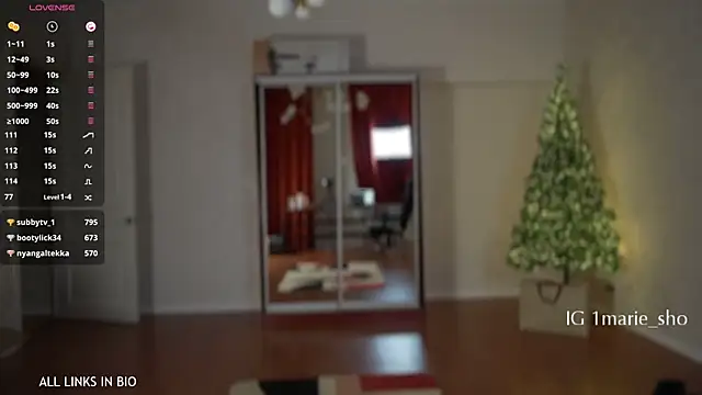 LAUREL HAZEL online show from January 12, 7:41 pm