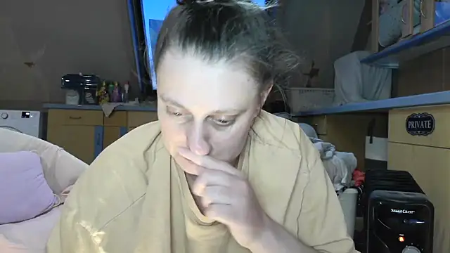 SexyAmanda32 online show from March 5, 5:53 pm