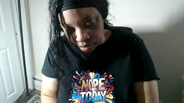 Sexymona1218 online show from April 13, 11:55 am