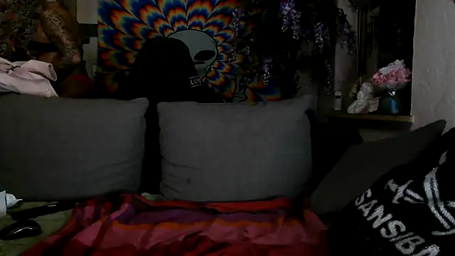 RoxxyInk online show from October 15, 11:29 pm