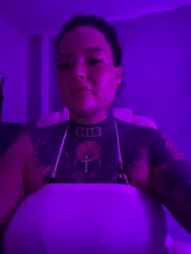  MelinaCurves  online show from May 28, 9:34 pm