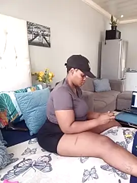 SQUITBOOTY online show from March 28, 6:46 am