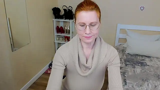 FoxySophia online show from March 16, 5:44 am